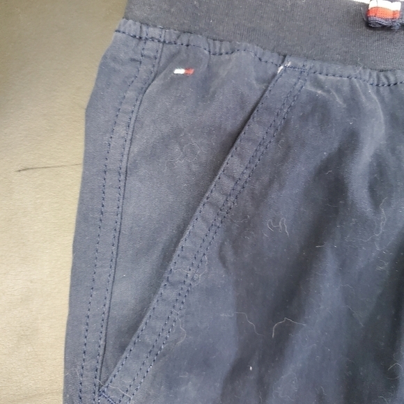 TOMMY HILFIGER SHORTS BOYS SIZE LARGE 16/18 - Picture 4 of 14